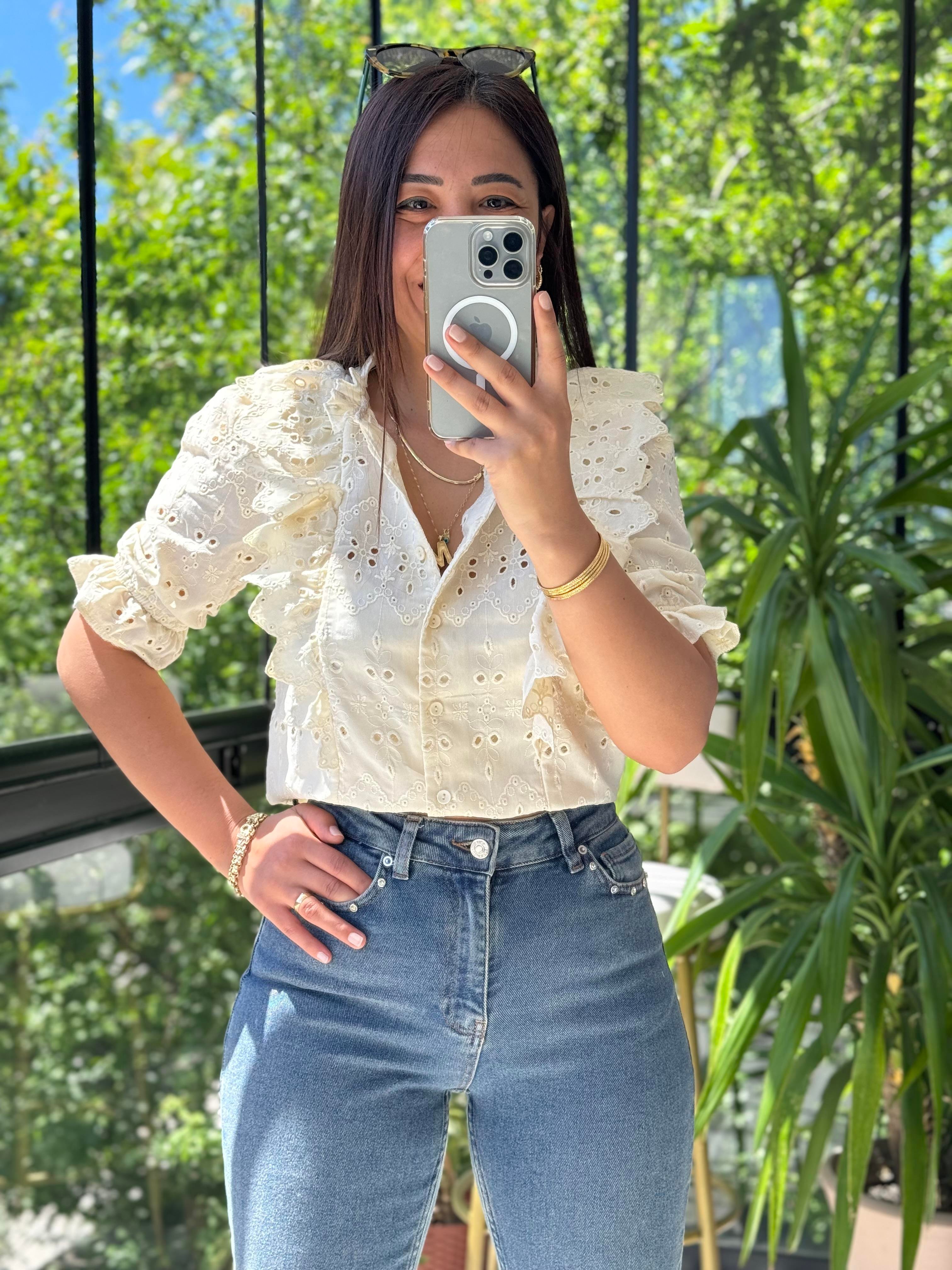 Yanları Fırfırlı Fisto Gömlek Bej