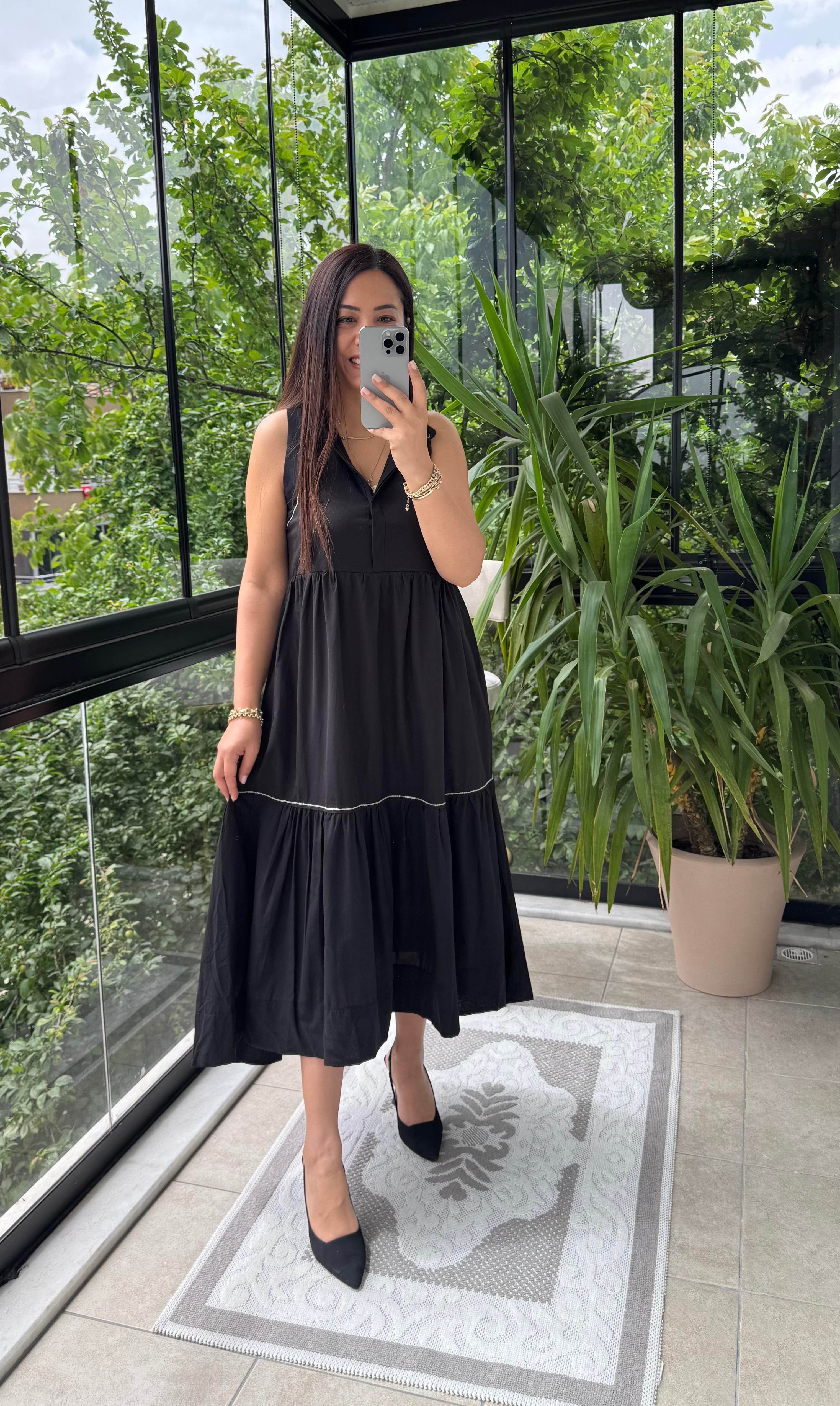 Zincir Detaylı Elbise Siyah