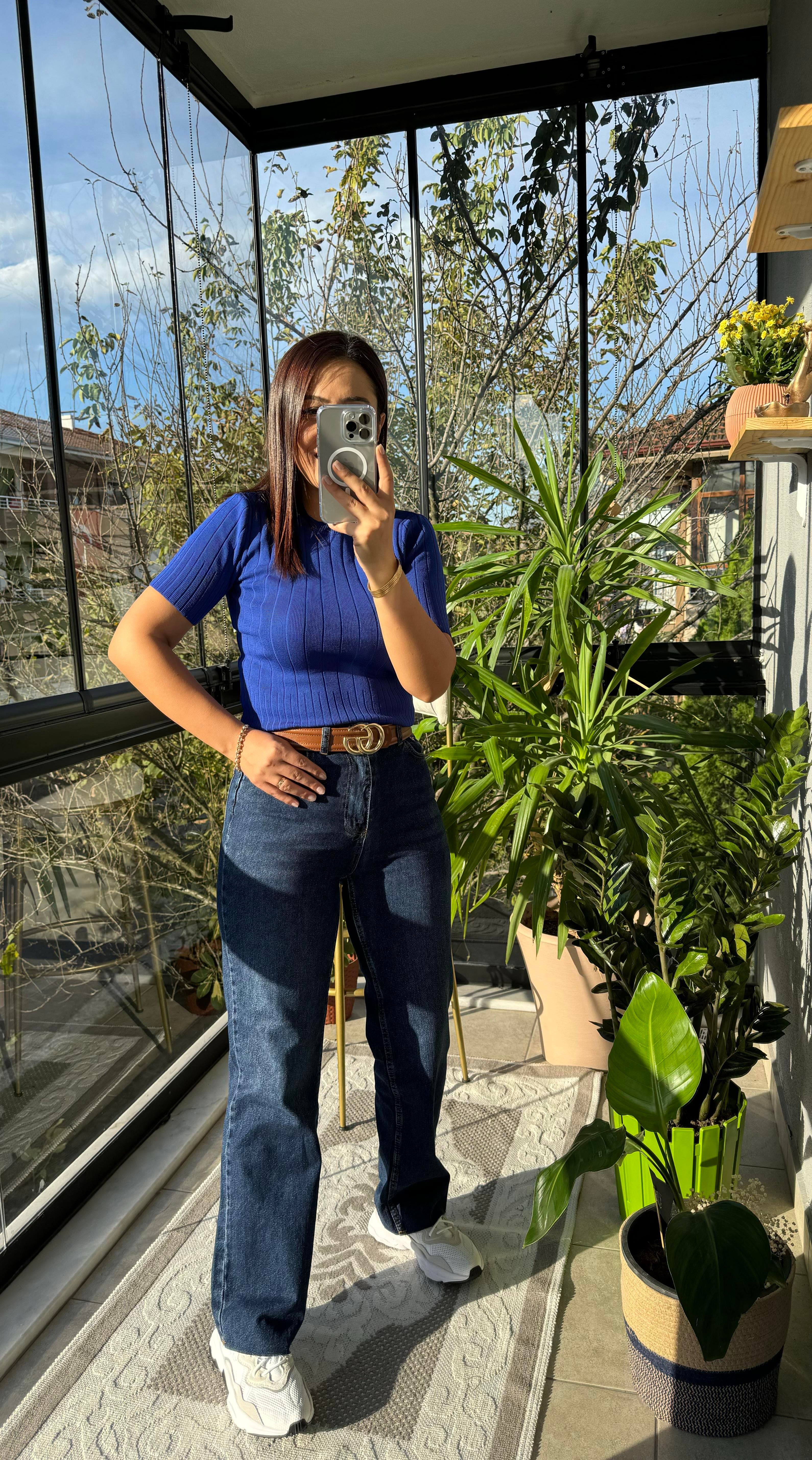 Zra Kesik Paça Jean Lacivert 