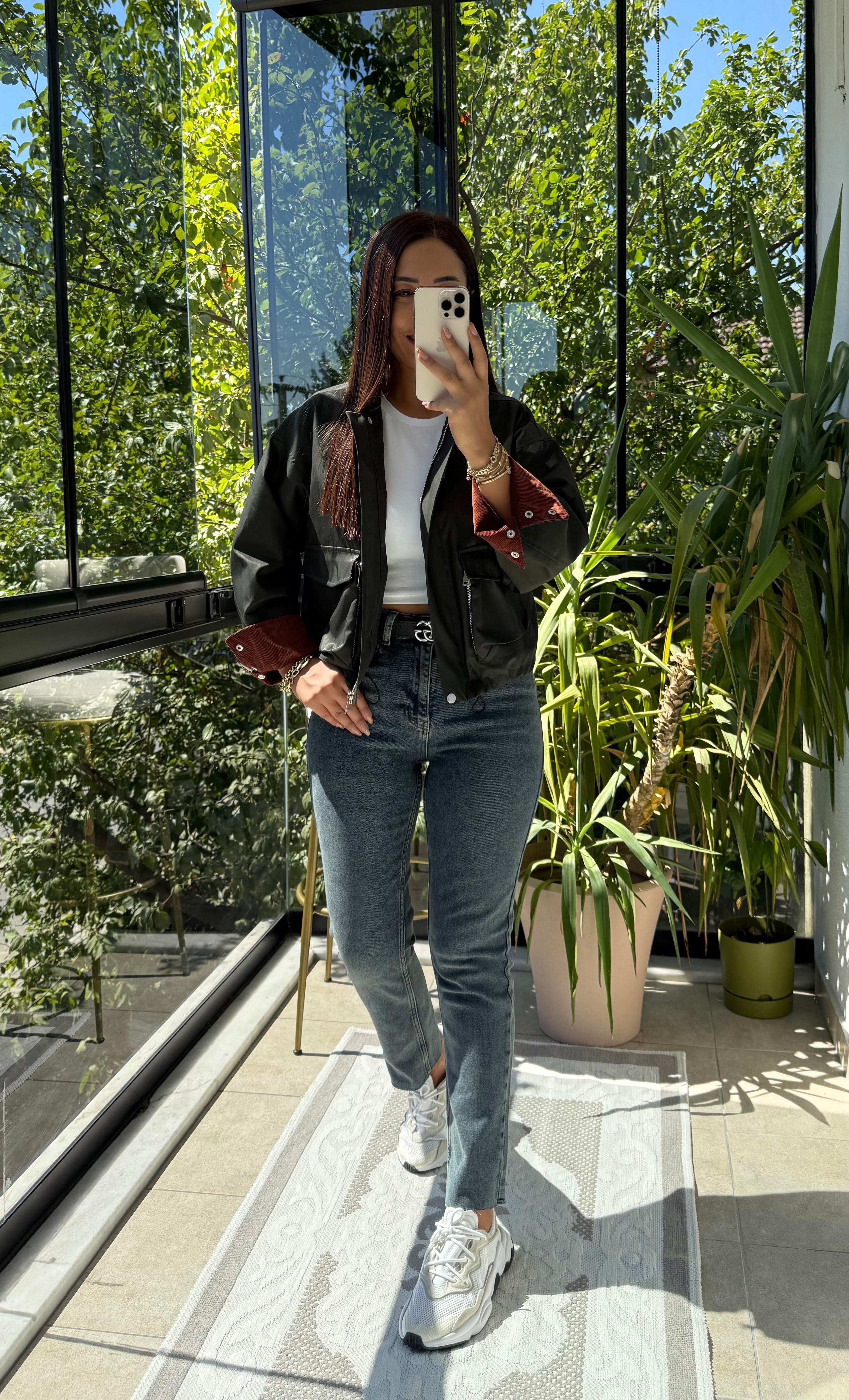 Zra Kol Uçları Detaylı Trenç Ceket