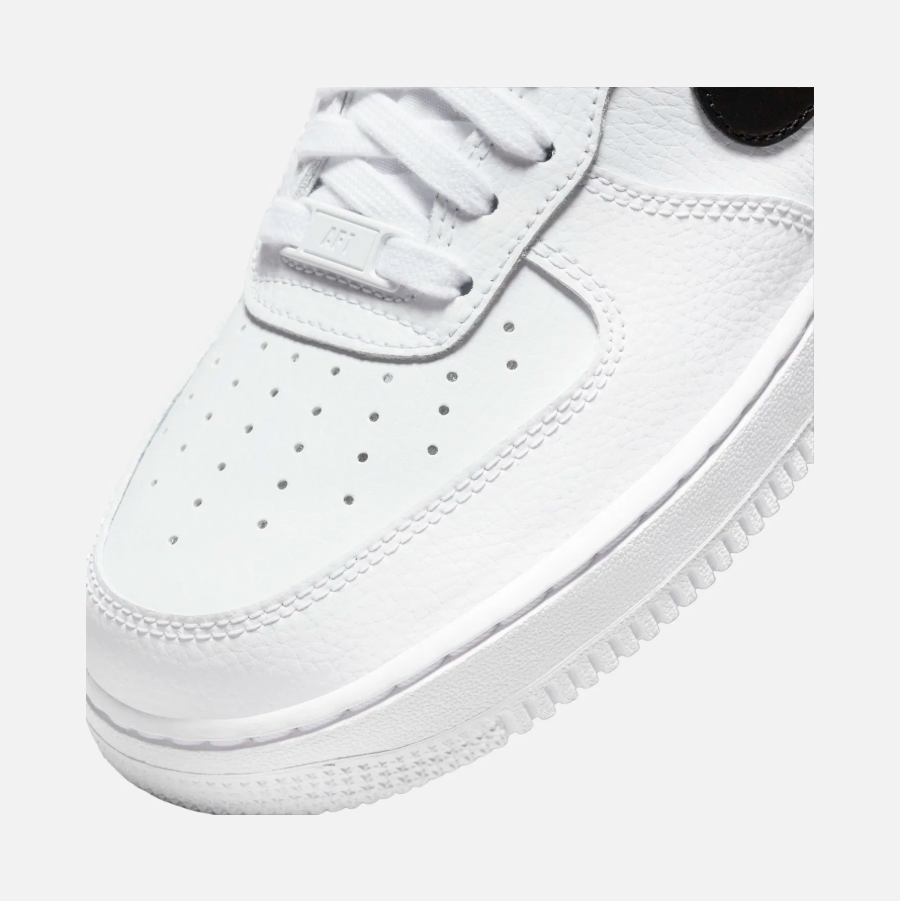 NIKENıke Aır Force 1'07 Kadın Beyaz Siyah Spor Ayakkabı