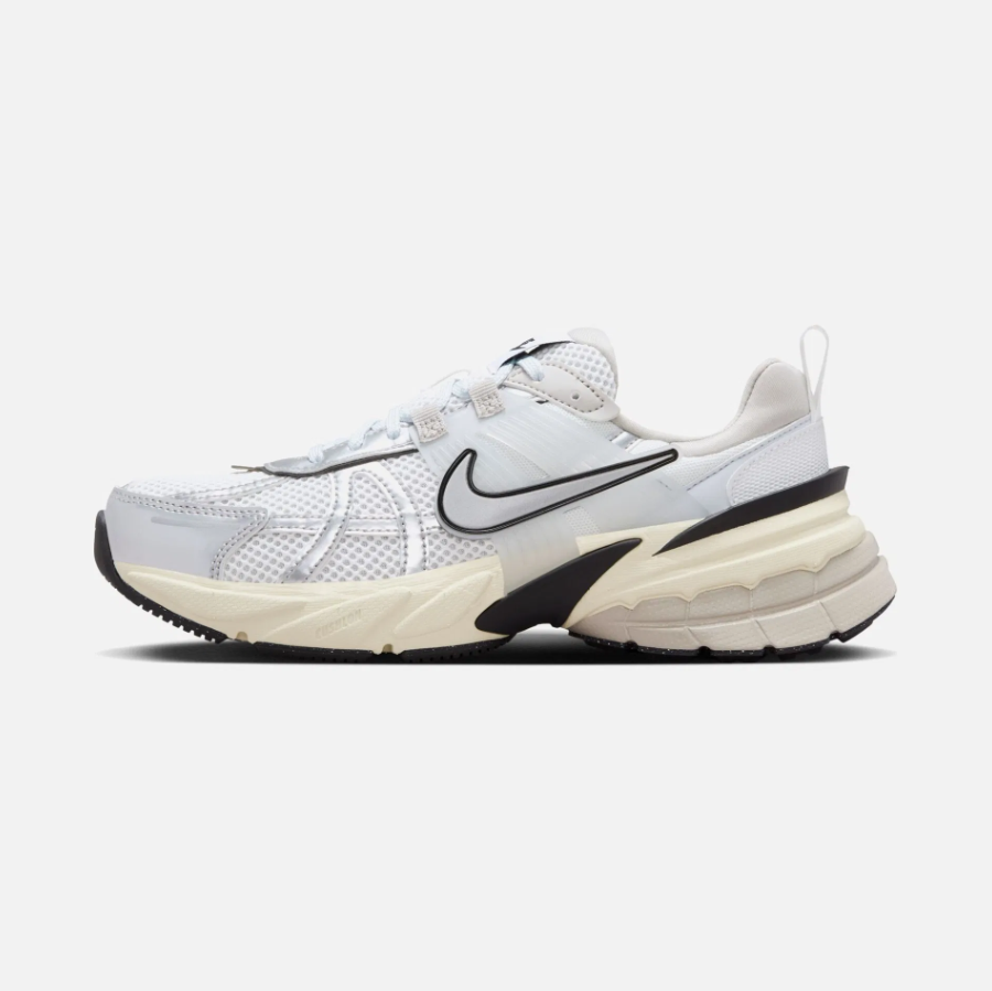NIKENike V2K Run Unısex Koşu Ayakkabısı