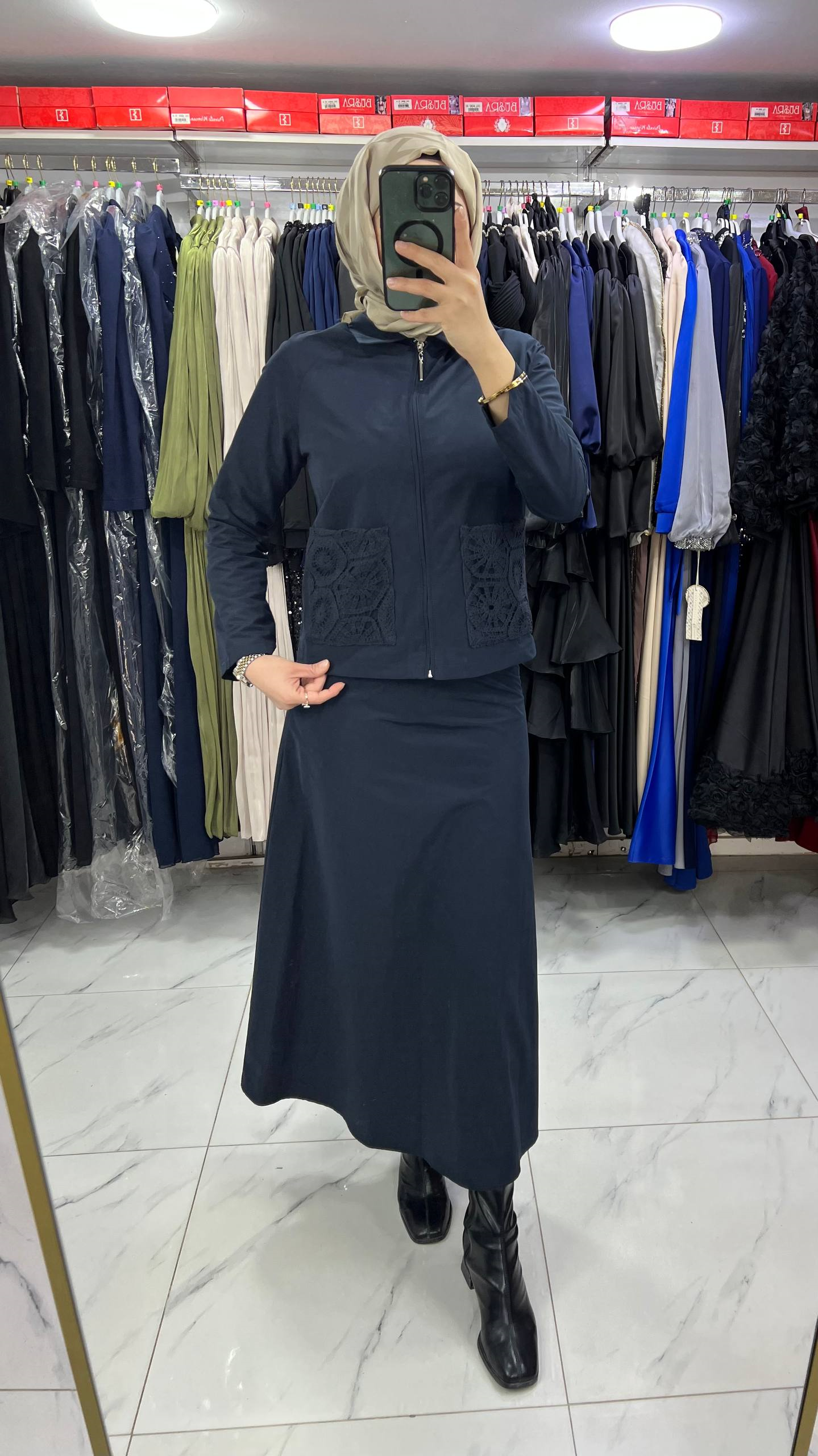 8209 Nihle Takım LACİVERT