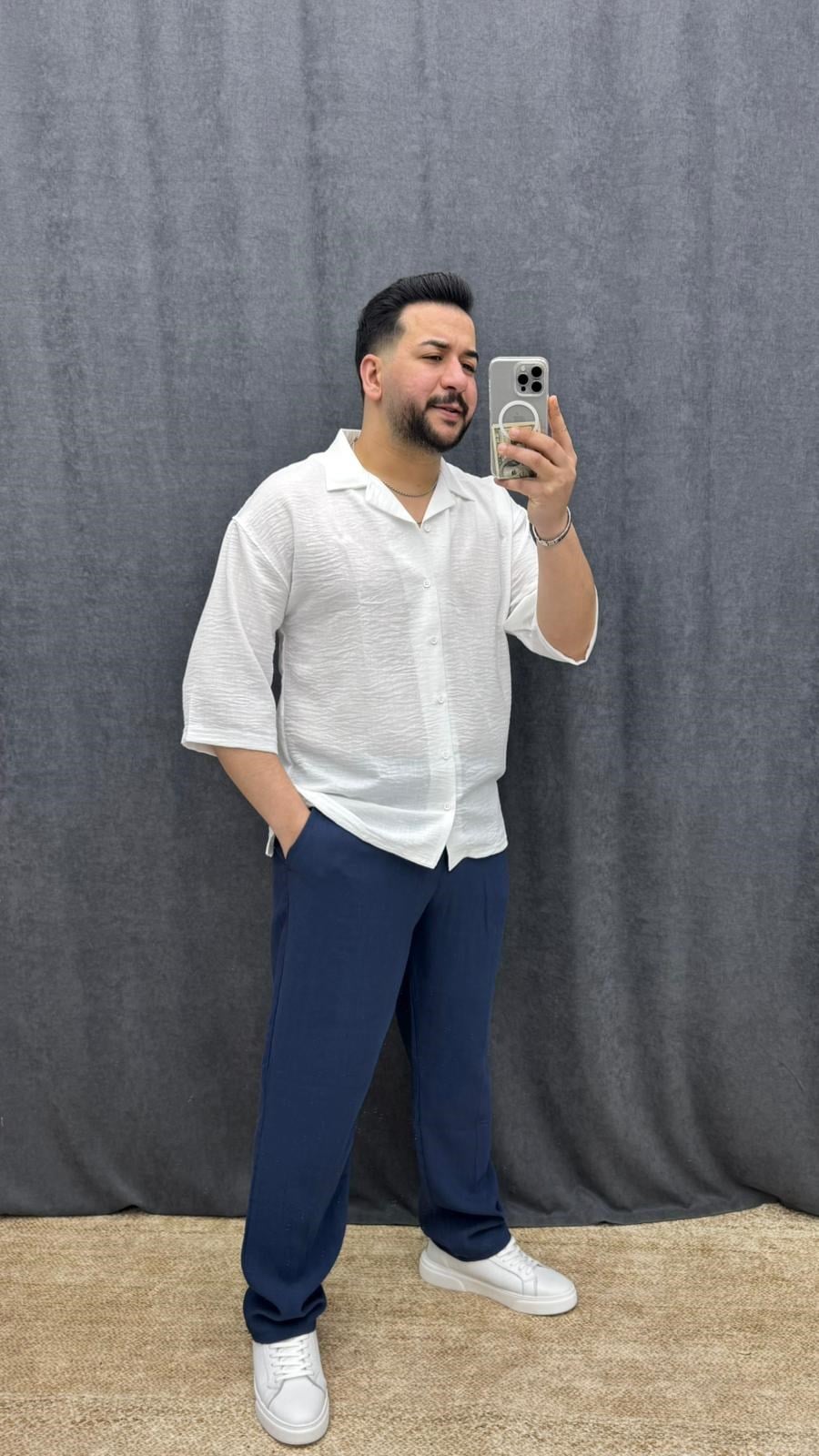 Fakir Kol Ruff Nakışlı Yırtmaçlı Oversize Gömlek Beyaz