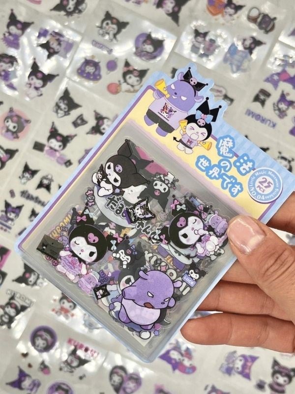  Sanrio Karakter Kuromi  25 Yaprak 140 Adet Pet Sticker Set Sarı Paket/Su Geçirmez/Etiket/Çıkartma/Bullet Journal