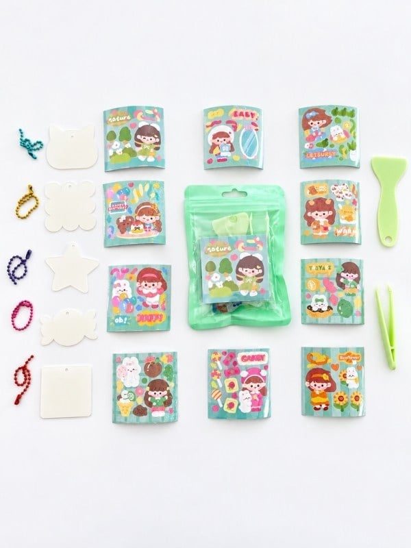 23 Parça Yeşil Paket Kendi Anahtarlığını Tasarla Seti – Şeffaf Anahtarlık Aparatı / Renkli Zincir / Sticker / Etiket / Cımbız / Spatula DIY Aktivite Seti