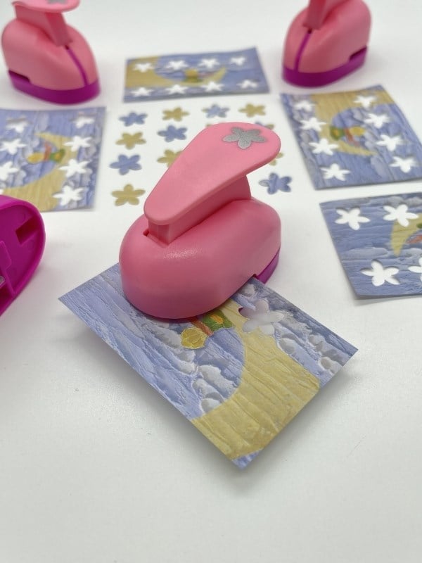 5 Yapraklı Yonca Desenli Orta Boy Pembe Renk Delgeç Scrapbook Şekil Kesici Punch
