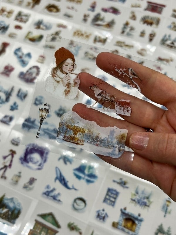 Aesthetic Frosty Girls Kış Masalı 4 Bölüm 100 Yaprak 484 Adet Kutu Sticker Seti/Etiket/Çıkartma
