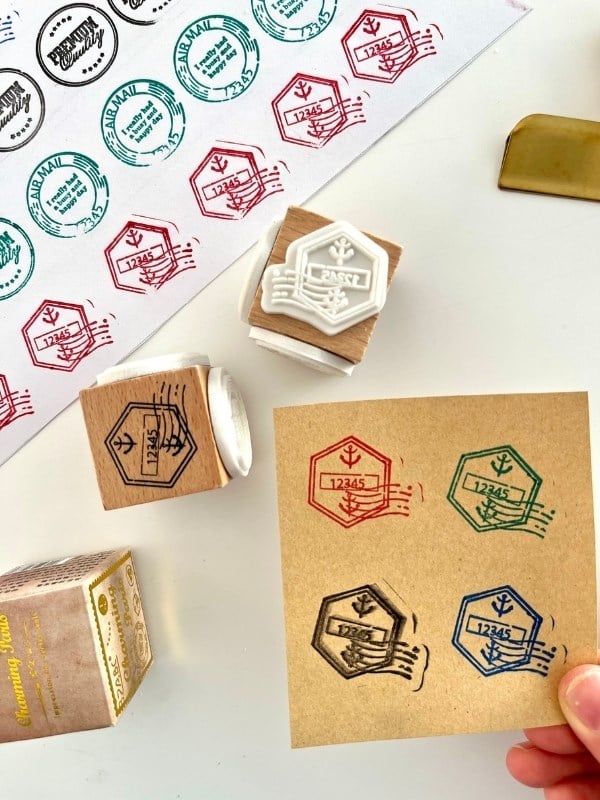 Charming Paris 3 Farklı Posta ve Premium Damga Desenli Ahşap Küp Mühür/Kaşe/Kitap Mührü/Stamp / Seal