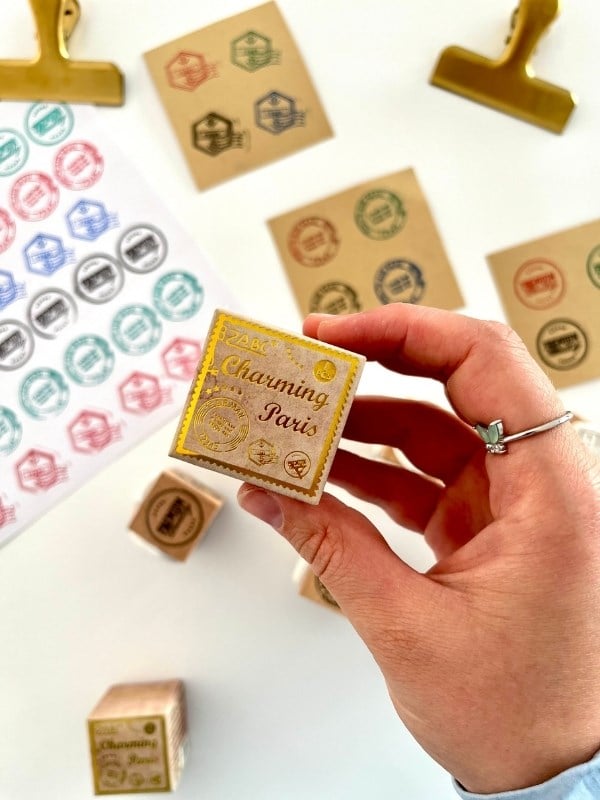 Charming Paris 3 Farklı Posta ve Premium Damga Desenli Ahşap Küp Mühür/Kaşe/Kitap Mührü/Stamp / Seal
