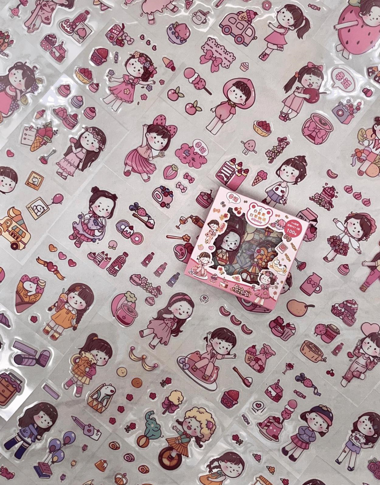 Çilek Kız ve Nefis Tatlılar 100 Yaprak 500 Adet Pembe Mini Kutu Şeffaf Pet Sticker Seti / Etiket/ Çıkartma/ Su Geçirmez
