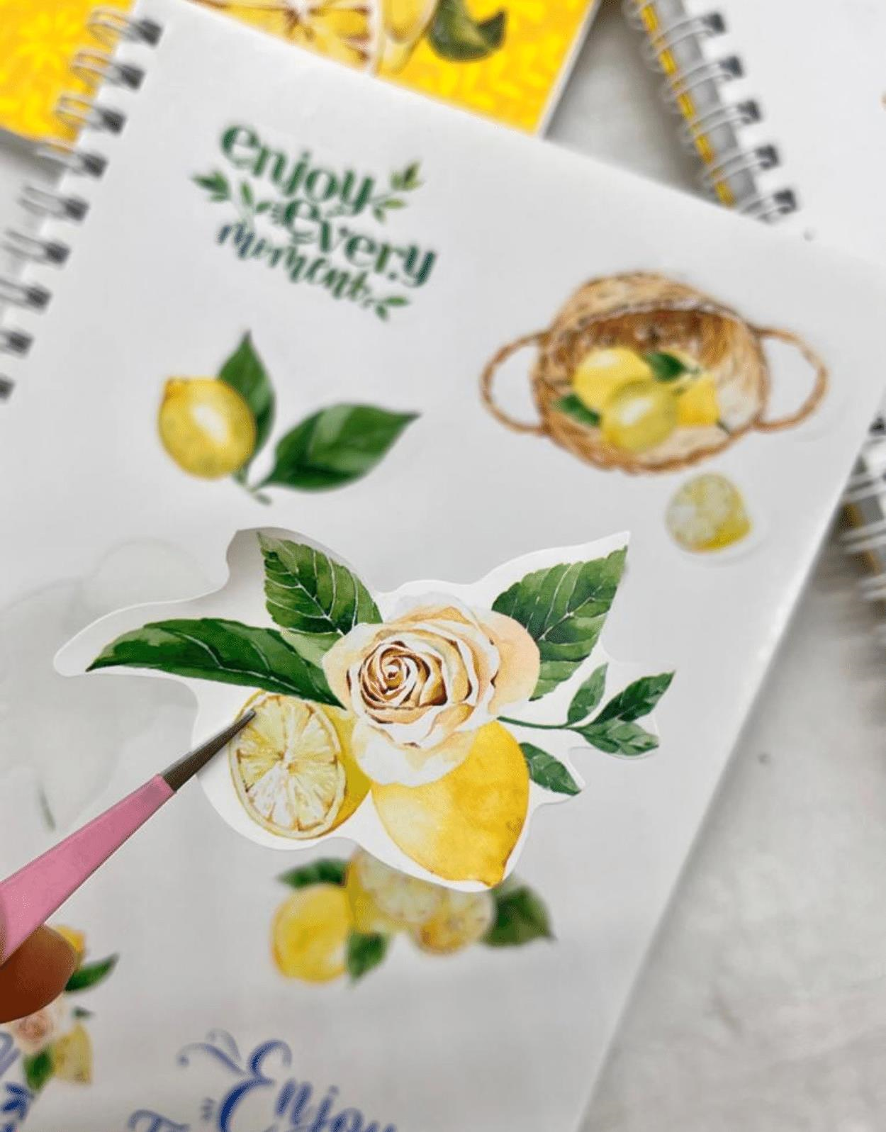 Çizgisiz Limon Çiçekli Spiralli Defter Tek Yaprak Stickerlı