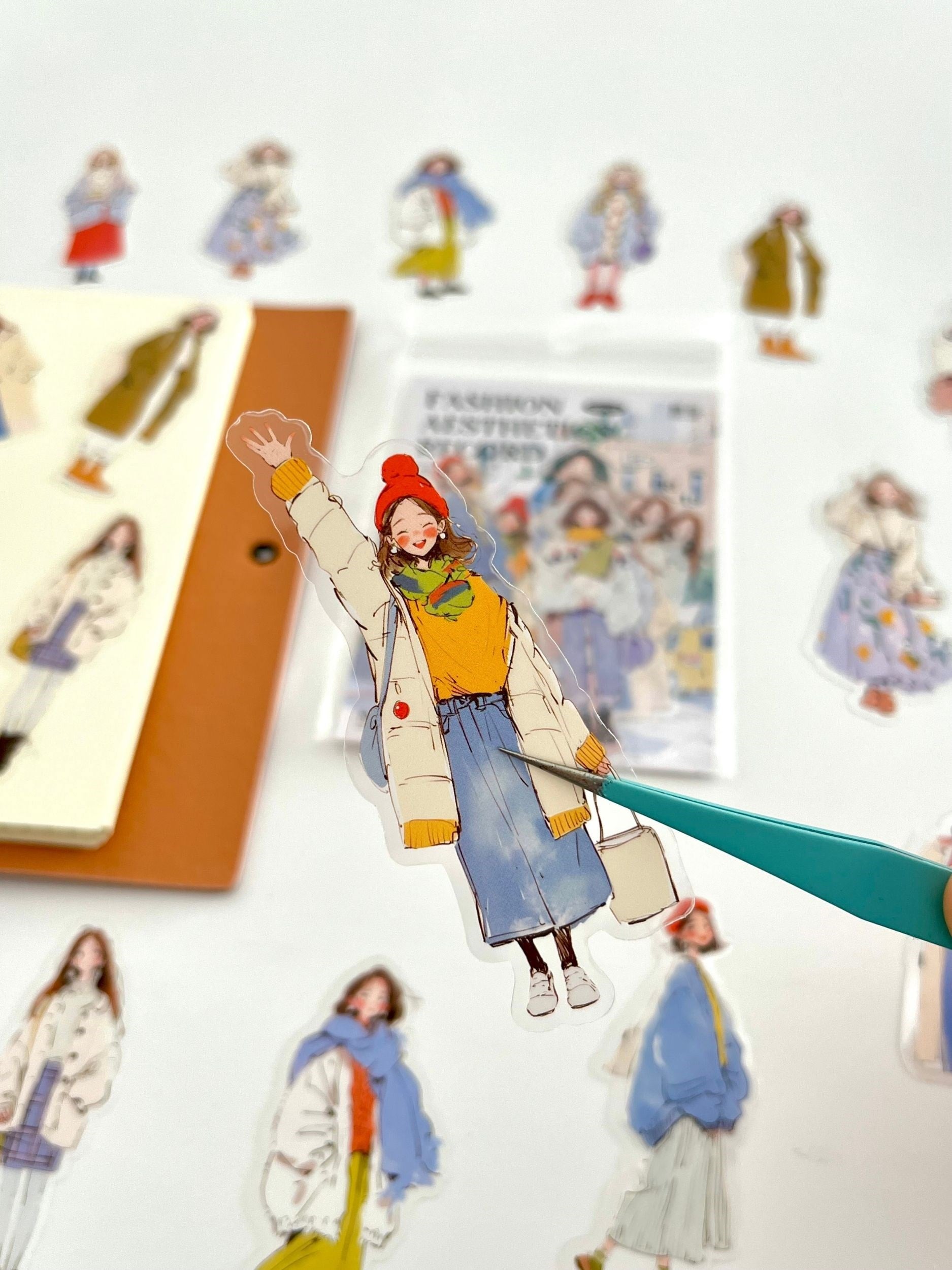 Cozy Girl Next Door Günlük Kombinli Genç Kızlar Figürlü 20 Adet Dekoratif Sticker Seti/ Etiket/Çıkartma