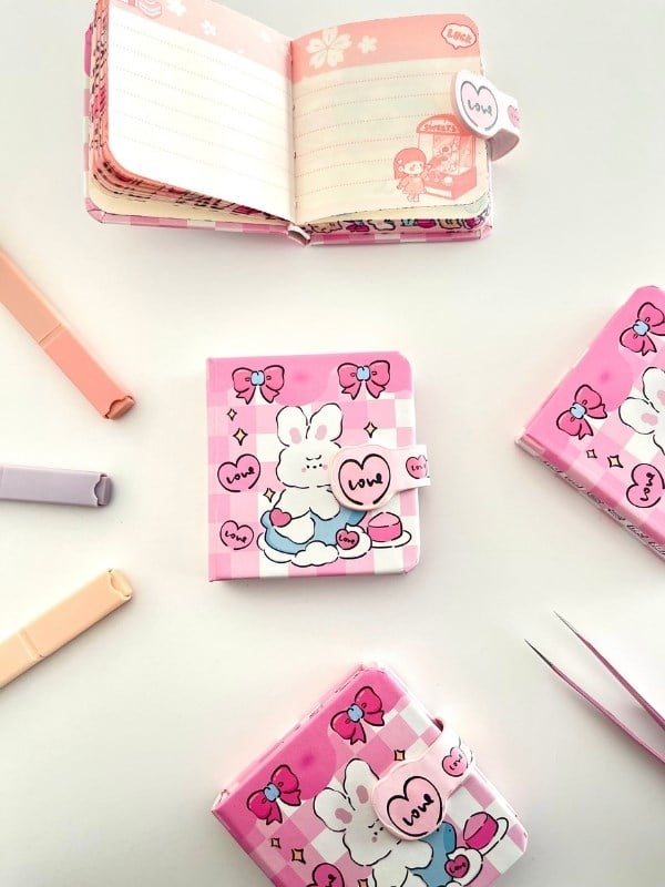 Cute Love Bunny Kalpli Sert Kapaklı 130 Yaprak Renkli Mini Planlayıcı/Not Defteri/Mıknatıslı Ajanda