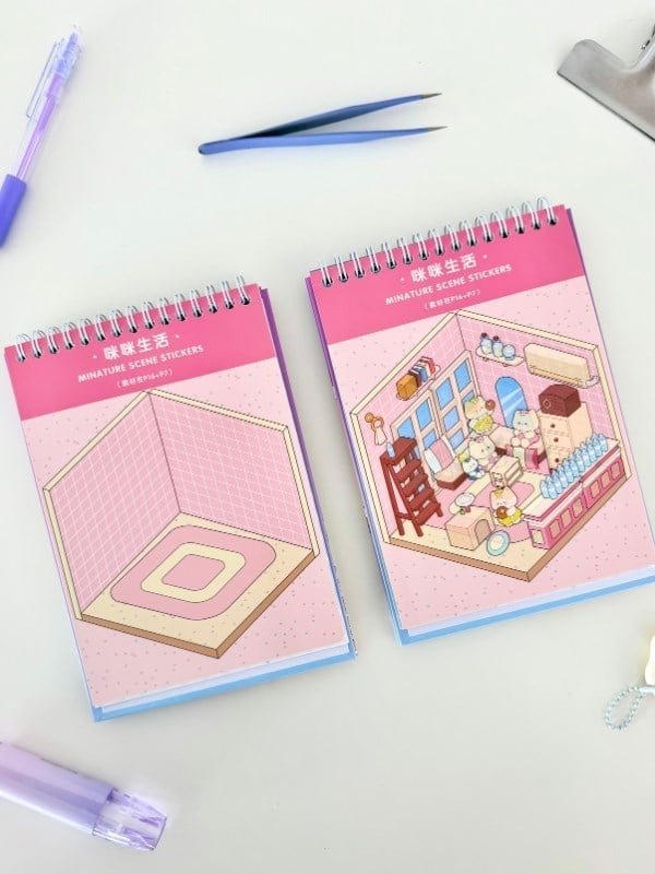 DIY 20 Farklı 3D İzometrik Sahne Tasarımı 18 Yaprak 798Adet Sticker Seti/Etiket/Çıkartma - Mor Kapak