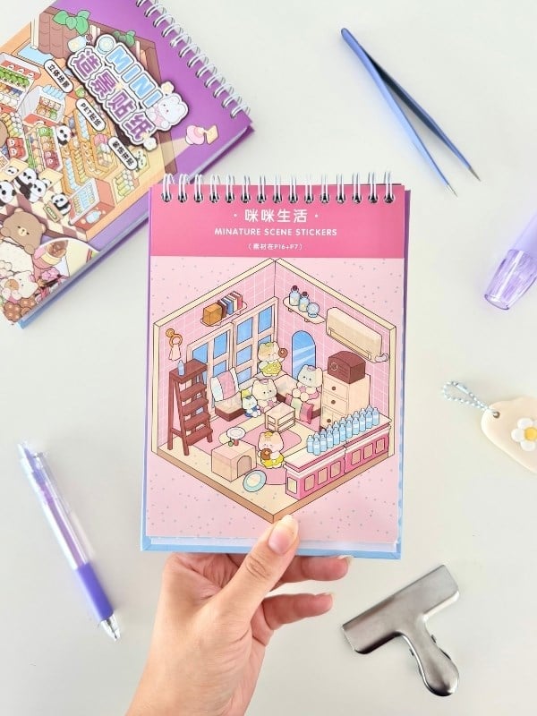 DIY 20 Farklı 3D İzometrik Sahne Tasarımı 18 Yaprak 798Adet Sticker Seti/Etiket/Çıkartma - Mor Kapak