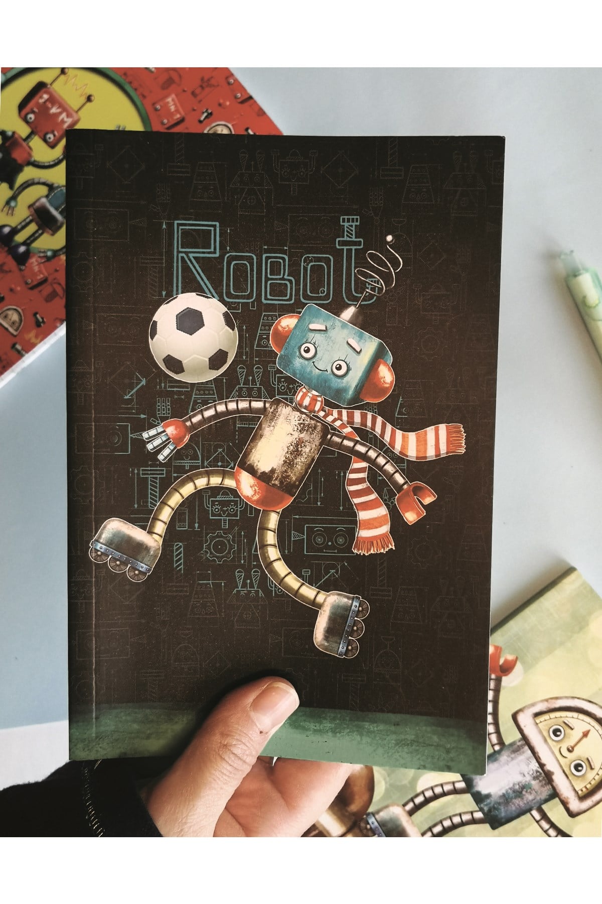 Futbolcu Robot Defter