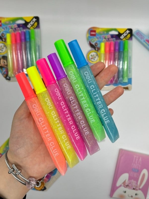Glitter Glue Kalem Görünümlü 6 Renkli Simli Yapıştırıcı Seti (6*12 ml)