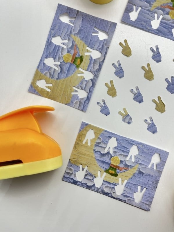 İki Parmak İşareti Desenli Orta Boy Turuncu Renk Delgeç Scrapbook Şekil Kesici Punch