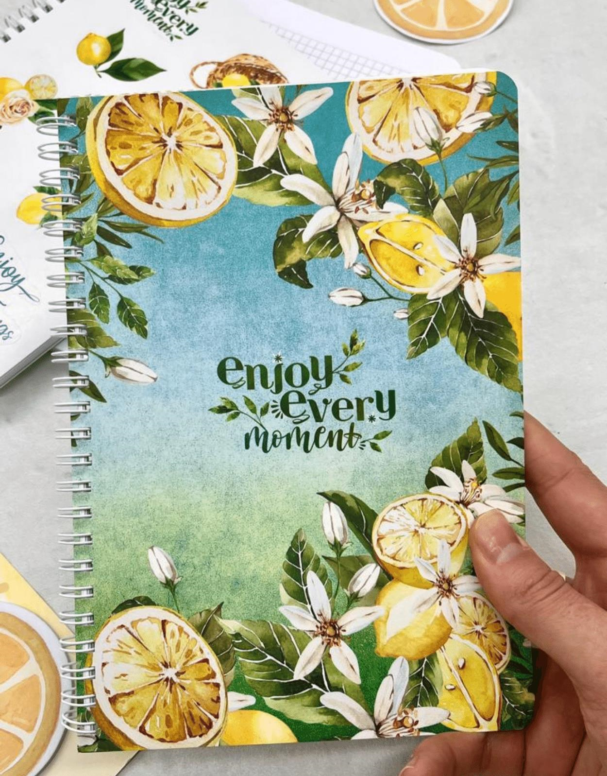 Kareli Limon Çiçekli Spiralli Defter Tek Yaprak Stickerlı