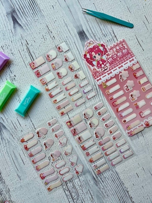 Kawaii Karakterli Koyu Pembe 4 Yaprak 92 Adet Şeffaf Koruma Katmanlı Su Geçirmez Okul İsim Etiketi / Sticker / Bant 