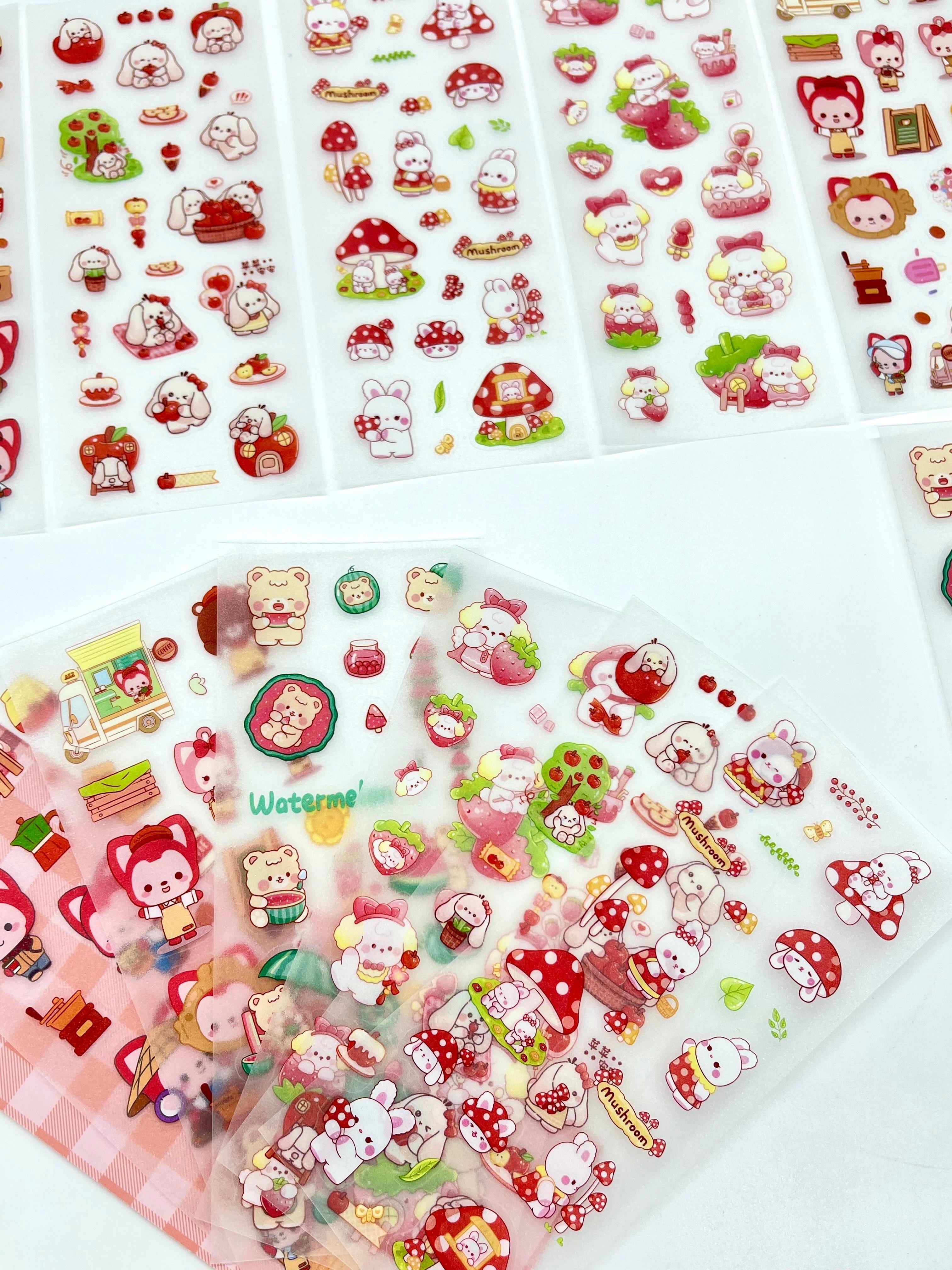 Kawaii Kırmızı Meyveler ve Sevimli Hayvanlar Temalı 6 Yaprak 130 Adet Sticker Seti /Etiket/Çıkartma