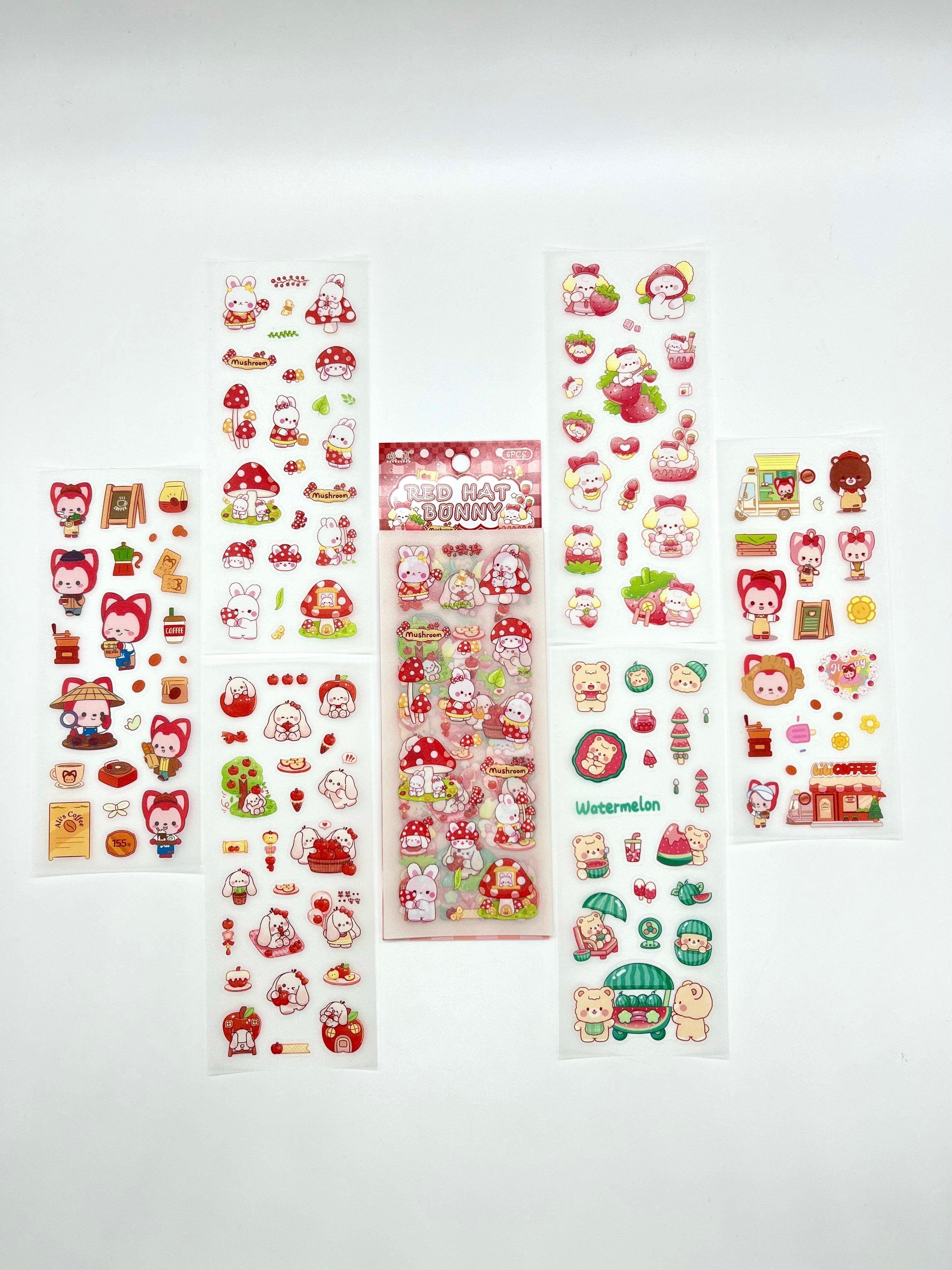 Kawaii Kırmızı Meyveler ve Sevimli Hayvanlar Temalı 6 Yaprak 130 Adet Sticker Seti /Etiket/Çıkartma