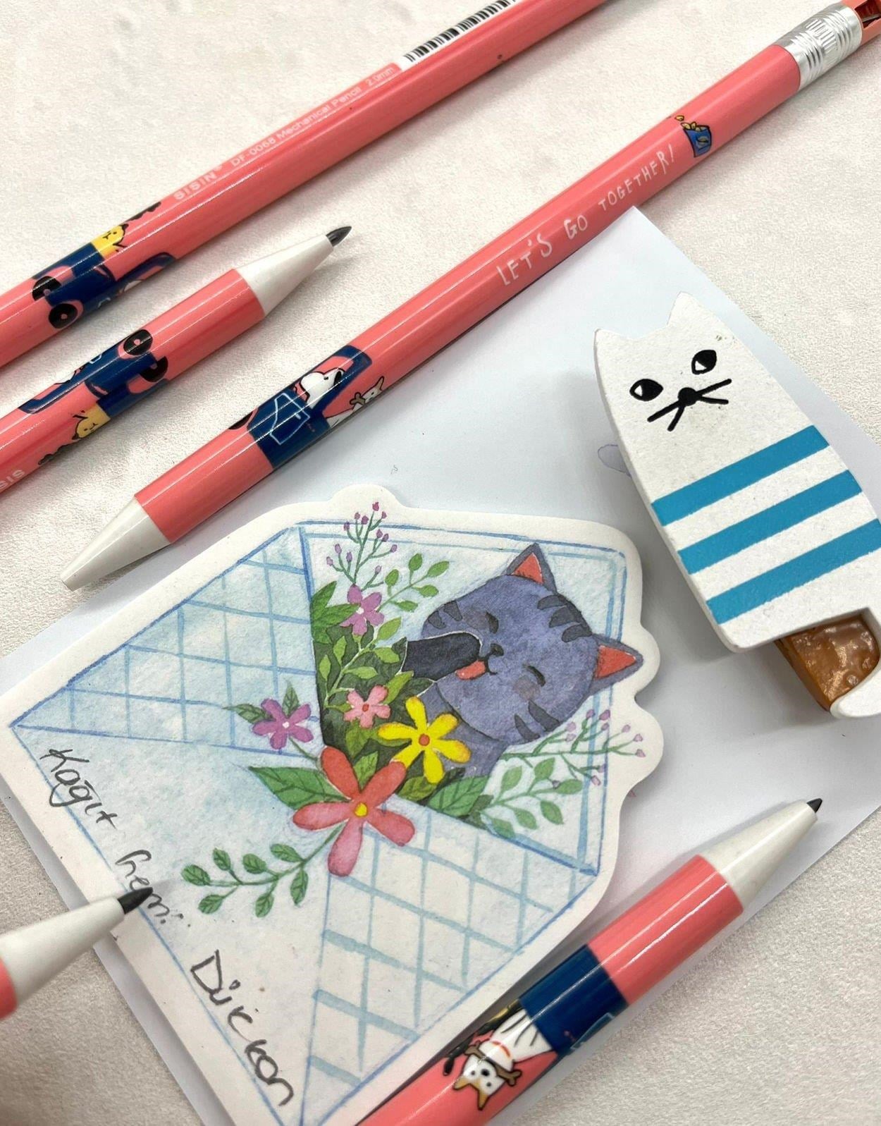 Kawaii Pembe Desenli Kalemtraşlı Kalın Uçlu Kurşun Kalem