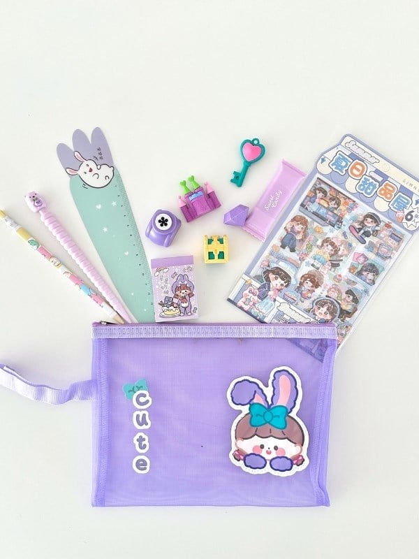 Kawaii Purple Dream 9 Parça Mor Masal Dünyası Çocuk Kırtasiye Seti/File Çanta/Sticker/Kalem/Silgi