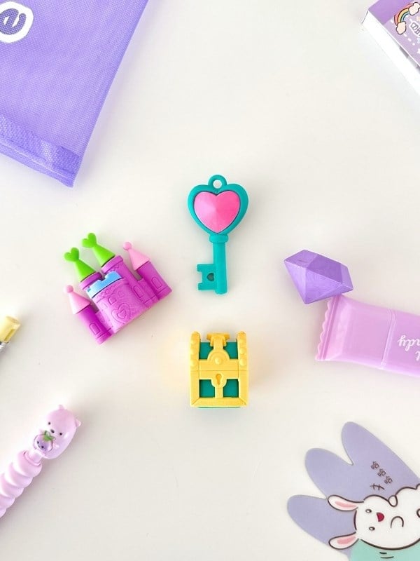 Kawaii Purple Dream 9 Parça Mor Masal Dünyası Çocuk Kırtasiye Seti/File Çanta/Sticker/Kalem/Silgi