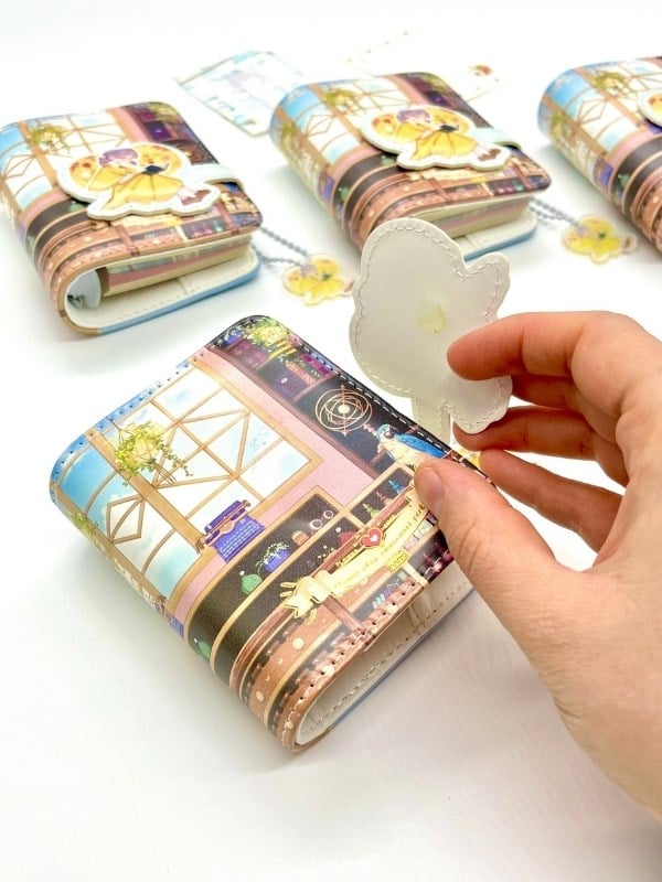 Kawaii Storybook Kitap Okuyan Kız Temalı Charmlı Mini Planlayıcı Spiralli Defter/80 Yaprak/Ajanda