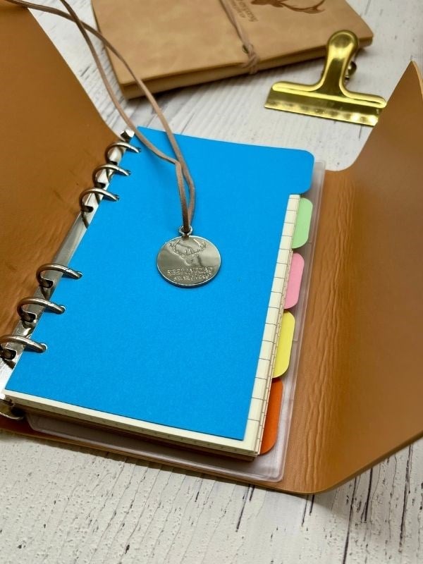 Keep On Going Binderli Deri Kapak Depolama Dosyalı Krem Renk Özel Tasarım Ajanda/Notebook/Klasörlü Defter