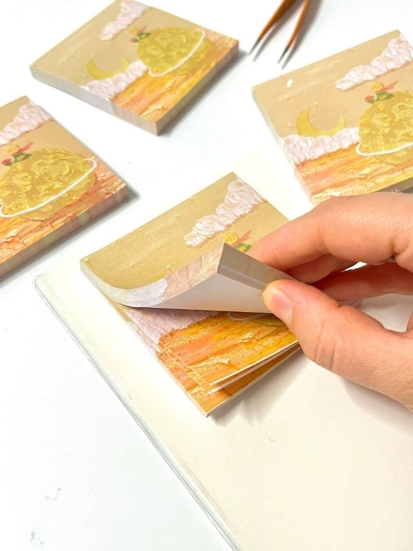 Küçük Prens Temalı Sarı Gezegen ve Bulut Desenli Postit/Post-it/Yapışkanlı Not Kağıdı/Sticky Note