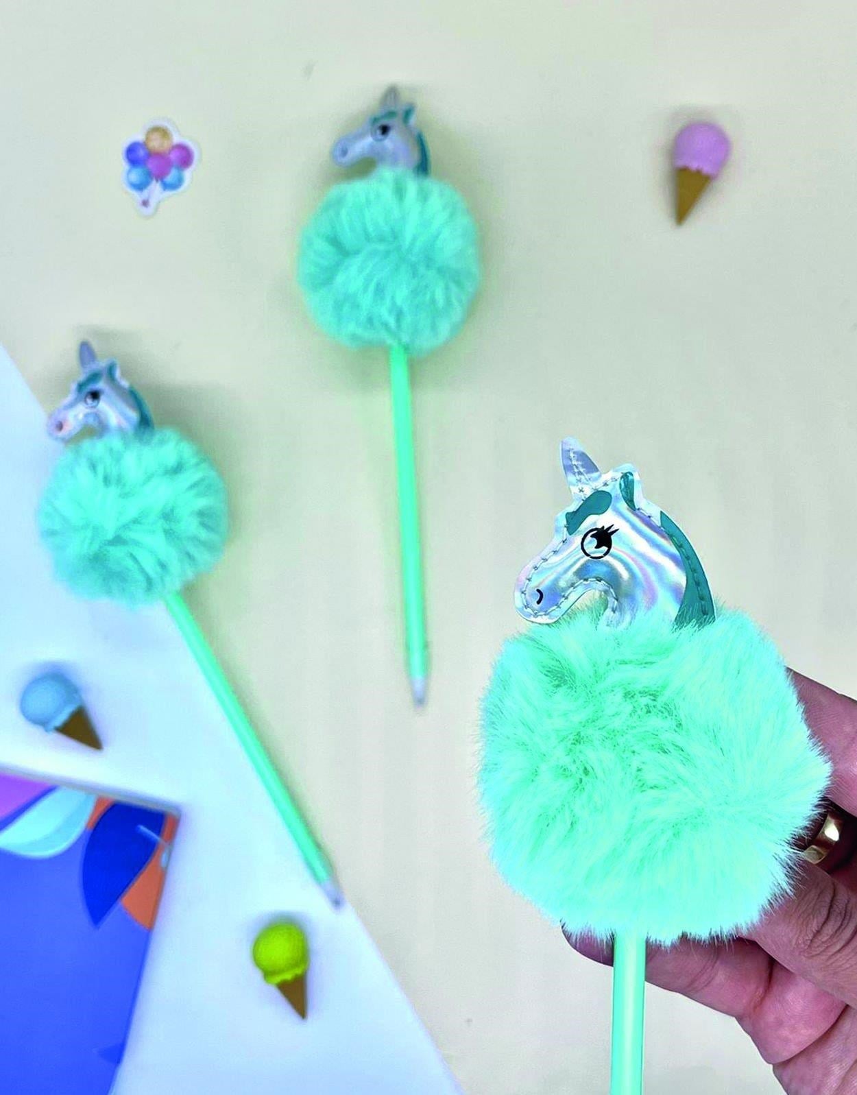 Mavi Unicorn Kalem