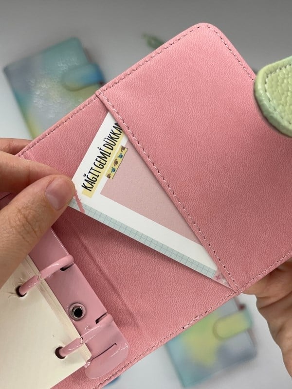 Mini Boy Mavi Mor Tonları Mıknatıslı PU Deri Kapaklı Sürdürülebilir Ajanda/ Planner/ Binder Defter 80 Yaprak (Çizgisiz, Değiştirilebilir Sayfa)