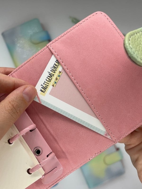 Mini Boy Sarı Yeşil Tonları Mıknatıslı PU Deri Kapaklı Sürdürülebilir Ajanda/ Planner/ Binder Defter 80 Yaprak (Çizgisiz, Değiştirilebilir Sayfa)