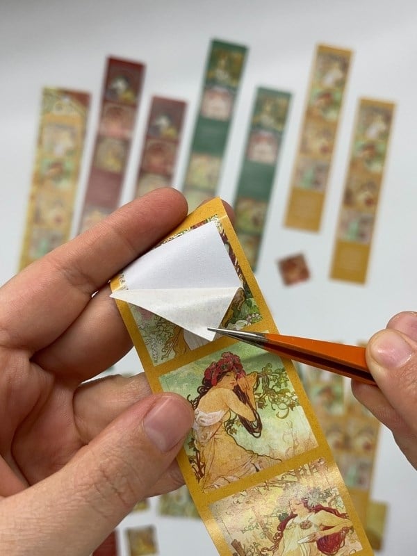 Mucha Art Gallery Tablo ve Mottolu 6 Yaprak 30 Adet Sticker Set/Etiket/Çıkartma/Bullet Journal