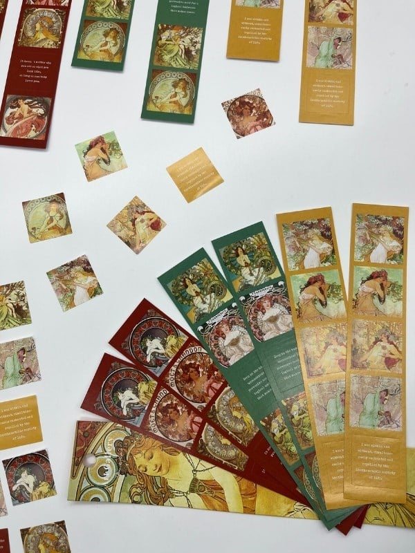 Mucha Art Gallery Tablo ve Mottolu 6 Yaprak 30 Adet Sticker Set/Etiket/Çıkartma/Bullet Journal