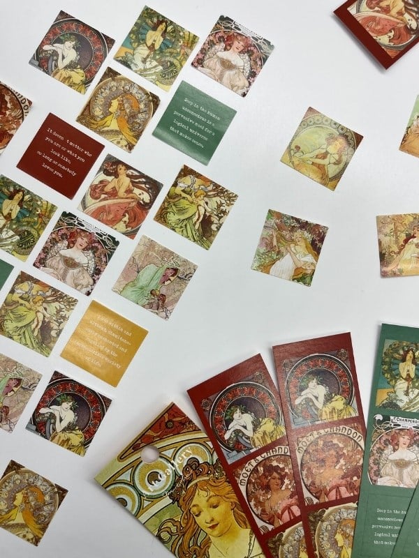 Mucha Art Gallery Tablo ve Mottolu 6 Yaprak 30 Adet Sticker Set/Etiket/Çıkartma/Bullet Journal