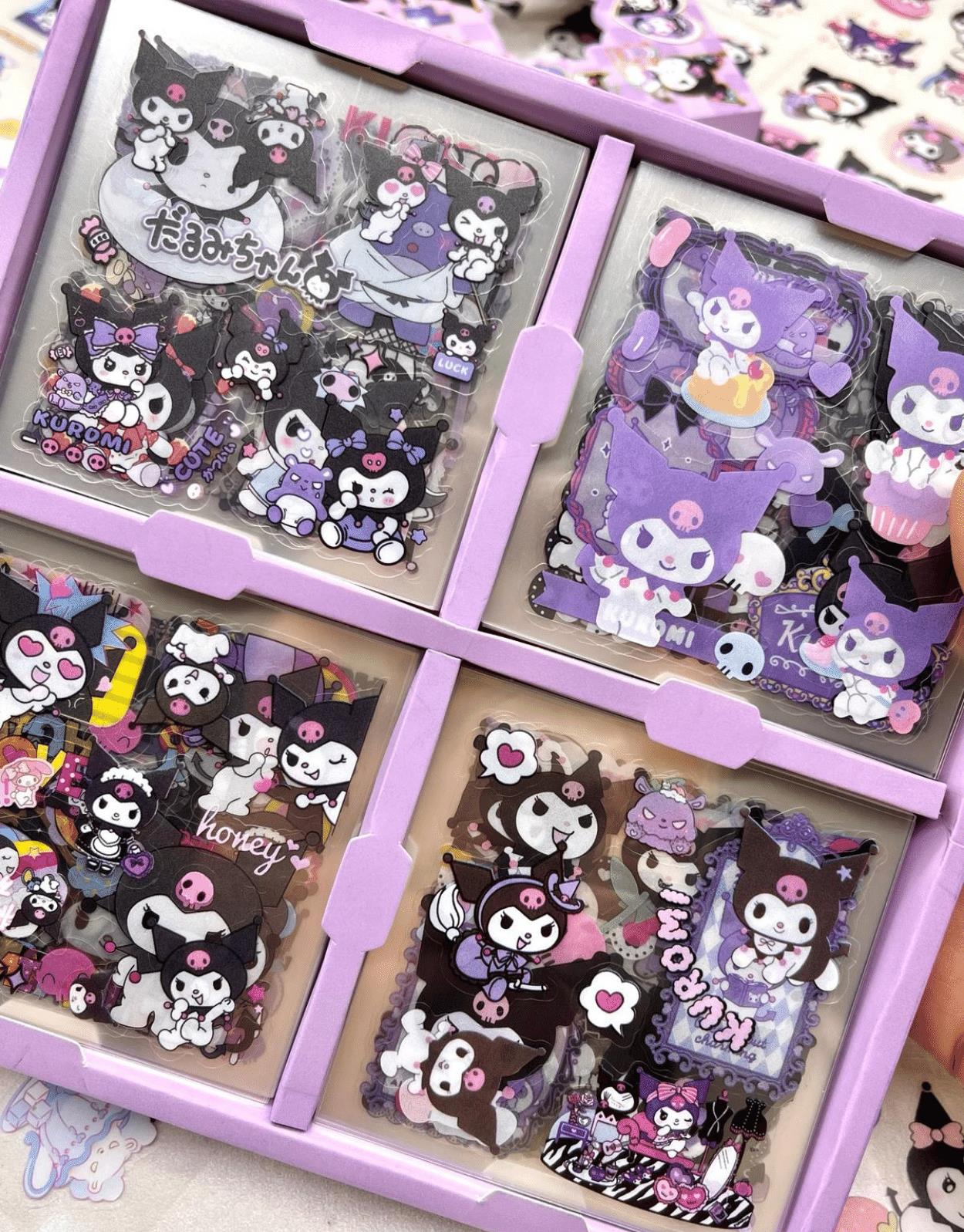 Sanrio Kuromi Karakterli 4 Bölümlü 100 Yaprak 500 Adet Mor Kutu Şeffaf Pet Sticker Seti / Etiket / Çıkartma/ Bullet Journal