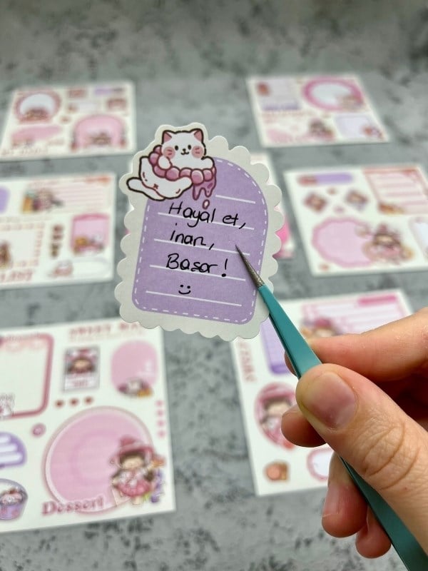 Seven Magic 12  Yaprak 108 Adet Koyu Pembe Post-ıt  Ve Sticker Seti / Yapışkanlı Kağıt / Post-ıt / Çıkartma / Etiket 