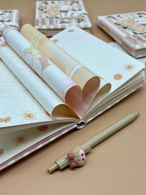 Sevimli Ayıcık Özel Tasarım Renkli Resimli Defter/Notebook/Günlük/Bullet Journal