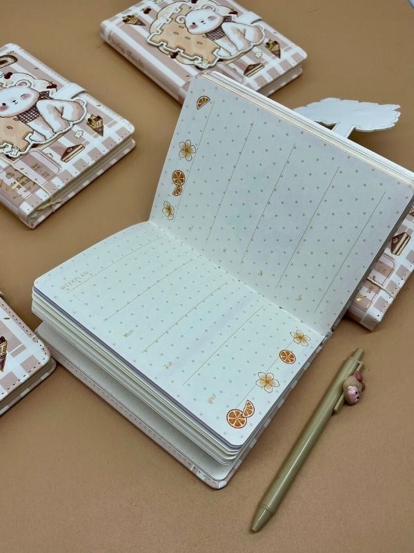 Sevimli Ayıcık Özel Tasarım Renkli Resimli Defter/Notebook/Günlük/Bullet Journal