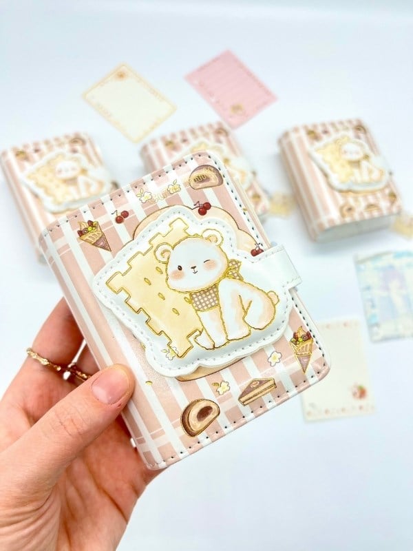 Sevimli Ayıcık ve Tatlı Temalı Charmlı Mini Planlayıcı Spiralli Defter/80 Yaprak/Mıknatıs Ajanda