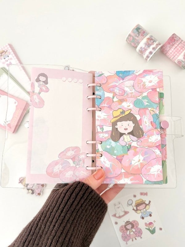 Sevimli Dorothy ve Bahçesi Pembe Dopdolu Binder Defter Hediye Seti /Kutu Set/Notebook/Bullet Journal