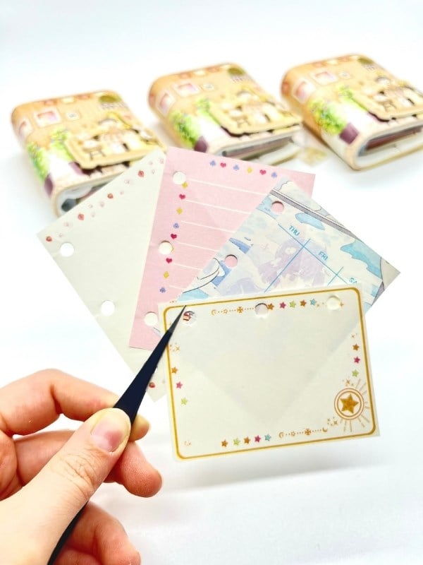 Sevimli Hayvanlar ve Kafe Temalı Charmlı Mini Planlayıcı Spiralli Defter/80 Yaprak/Mıknatıslı Ajanda