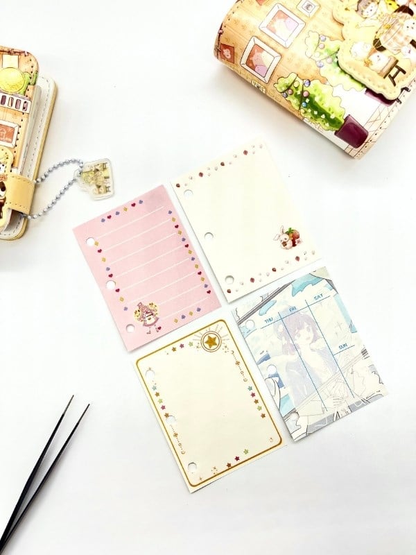 Sevimli Hayvanlar ve Kafe Temalı Charmlı Mini Planlayıcı Spiralli Defter/80 Yaprak/Mıknatıslı Ajanda