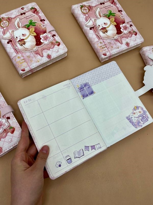 Sevimli Tavşan Özel Tasarım Renkli Resimli Defter/Notebook/Günlük/Bullet Journal