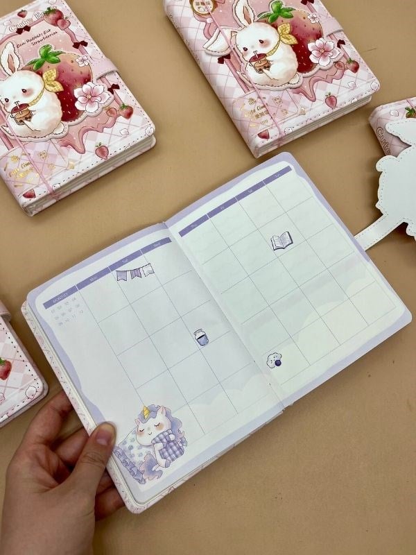 Sevimli Tavşan Özel Tasarım Renkli Resimli Defter/Notebook/Günlük/Bullet Journal
