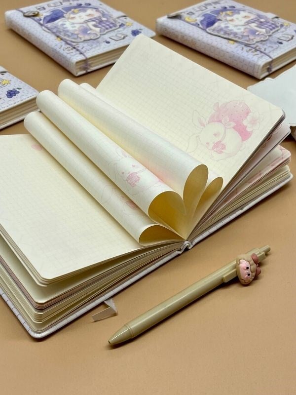 Sevimli Unicorn Özel Tasarım Renkli Resimli Defter/Notebook/Günlük/Bullet Journal